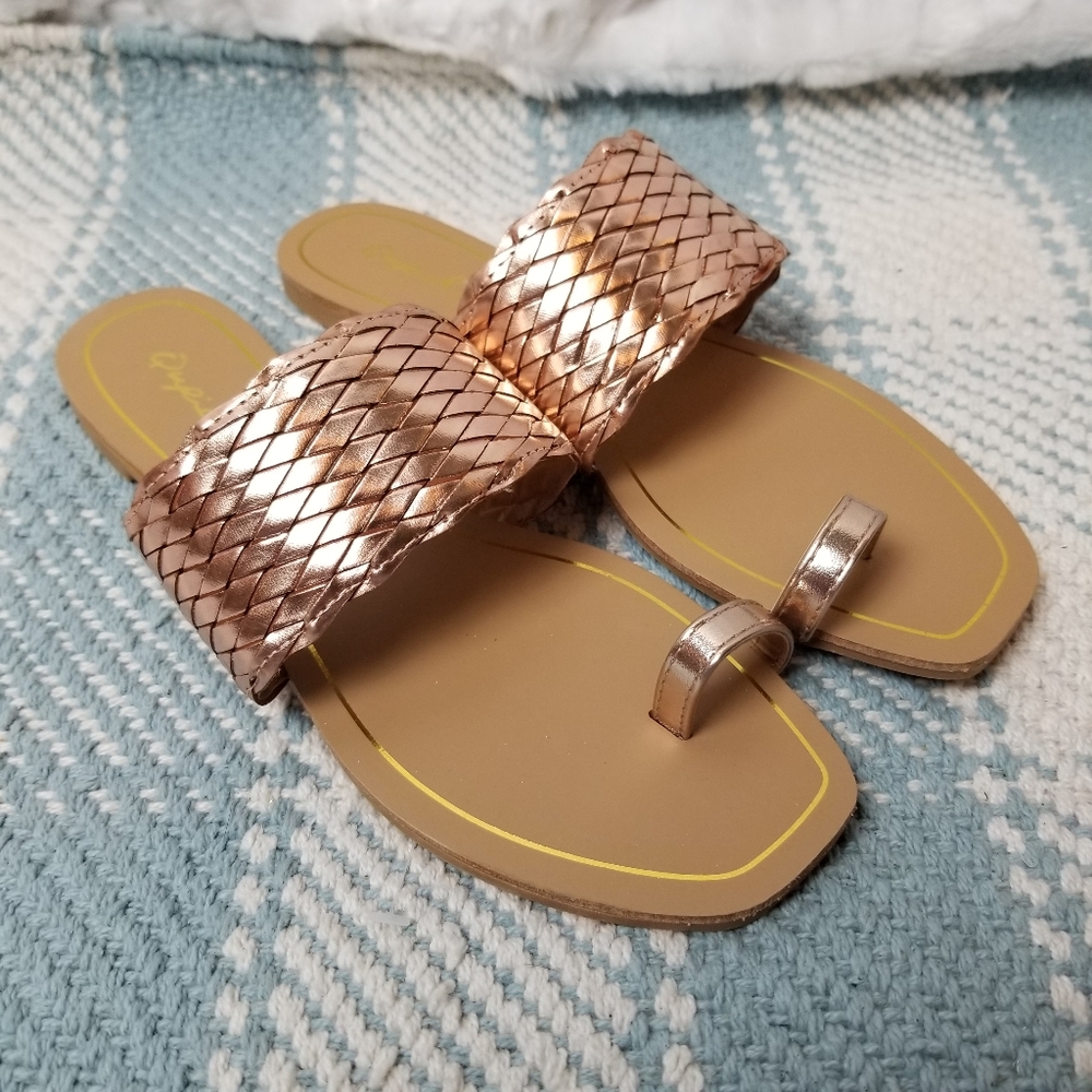 Qupid Sandals